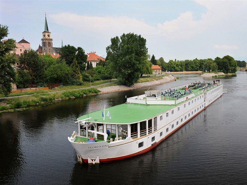Florentina Boat Praha Bagian luar foto