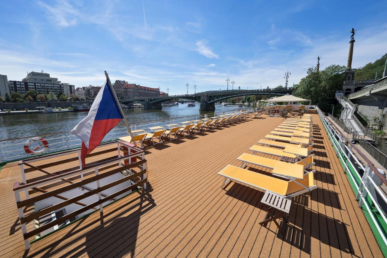 Florentina Boat Praha Bagian luar foto